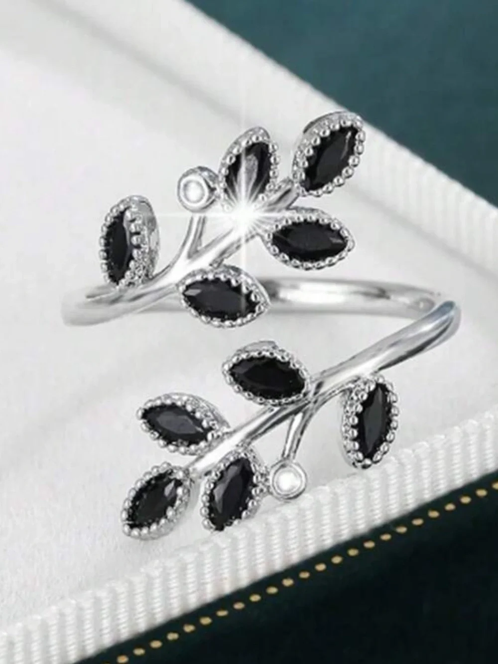 Silver Leaf Ring with Black Accents - Unbranded